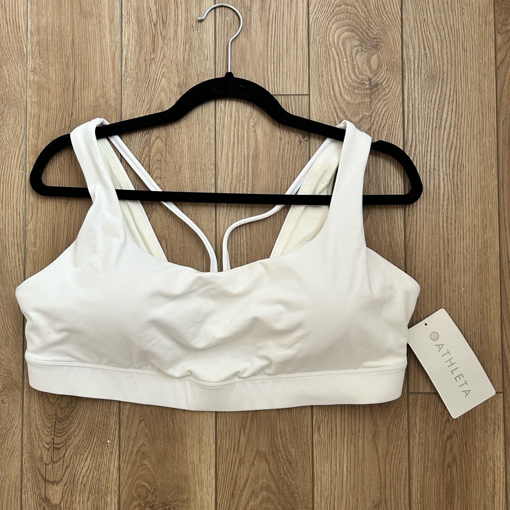 NWT Athleta Women's White Sports Bra